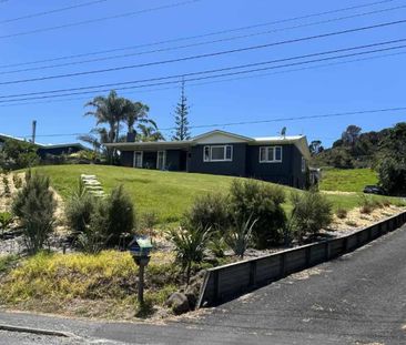 Fully Furnished with Ocean Views - Photo 4