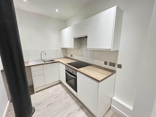 3 bedroom flat to rent - Photo 1