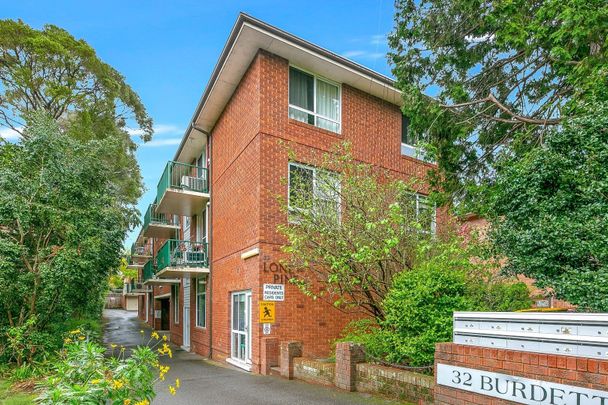 2/32 Burdett Street, Hornsby NSW 2077 - Apartment For Rent | Domain - Photo 1