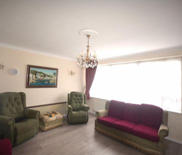 2 bedroom maisonette to rent - Photo 1