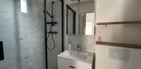 Location Appartement 1 pièce LE HAVRE 76600 - Photo 2