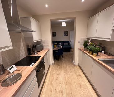 4 Bed Terraced House, Roman Road, BS5 - Photo 4