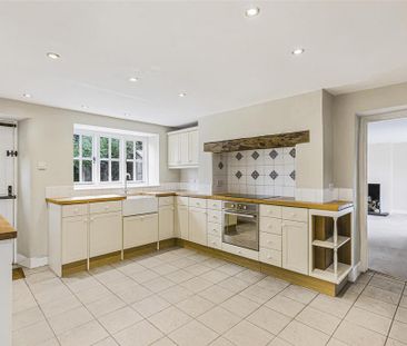 4 bedroom cottage to rent - Photo 3