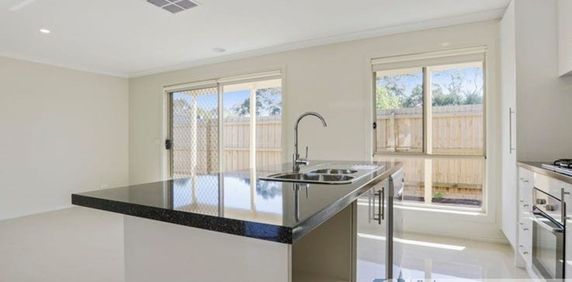 6 Hosking Court, Pakenham - Photo 2