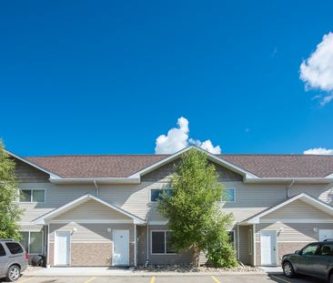 100 Jordan Parkway, Red Deer, AB - Photo 4