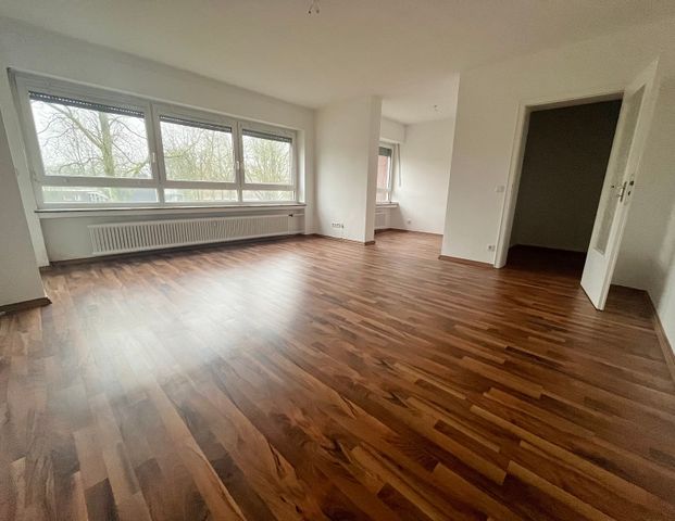 Großzügige 4-Zimmer-Wohnung im Essener Süden! - Photo 1