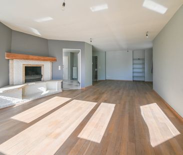 Kortverhuur: Duplexappartement in centrum van Sint-Baafs-Vijve - Photo 1