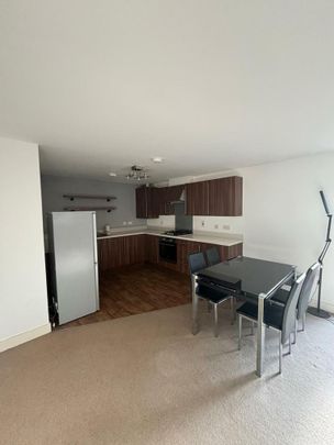 2 bedroom apartment to rent - Photo 1