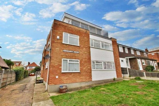 Crescent Court, Crescent Road, Leigh On Sea, SS9 - Photo 1