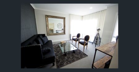 Executive Level Residence - Photo 3