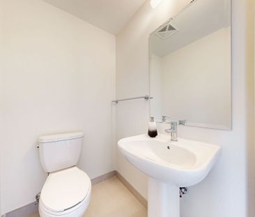 For Lease - 349 Wheat Boom Drive Unit# 335, Oakville, Ontario - Photo 3