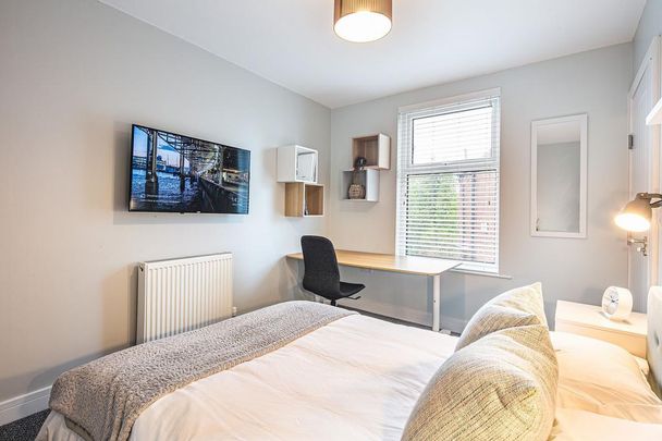 5 bedroom house to rent - Photo 1