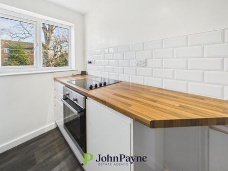 2 bedroom maisonette to rent - Photo 3