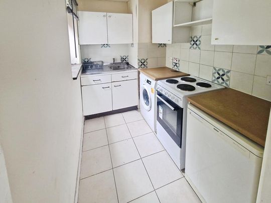 1 bedroom ground floor maisonette to rent - Photo 1