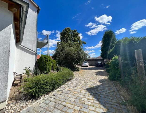 Ruhig und idyllisch in Borstel gelegen, mit Balkon und Einbauküche! - Photo 1