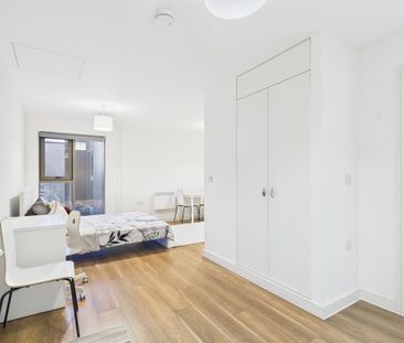 Studio to rent - Photo 2