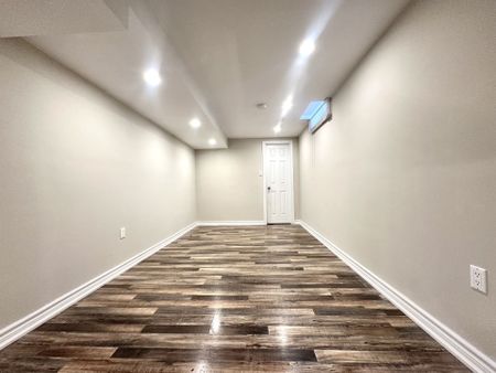 For Lease - 60 Steepleview Crescent Unit# Basement, Richmond Hill, Ontario - Photo 2