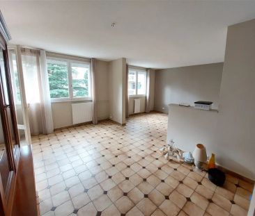 Location appartement 4 pièces - 80m² à Bourgoin-jallieu (38300) - Photo 3