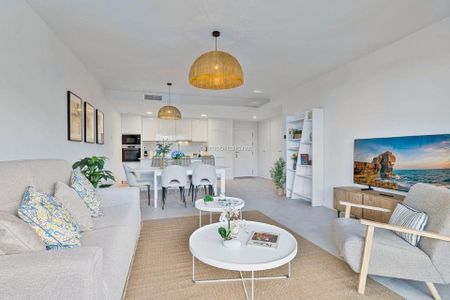 Apartamento en Estepona, Estepona, alquiler - Photo 3