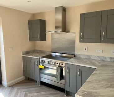 Strawberry Fields, Easterton, Devizes, SN10 - Photo 6