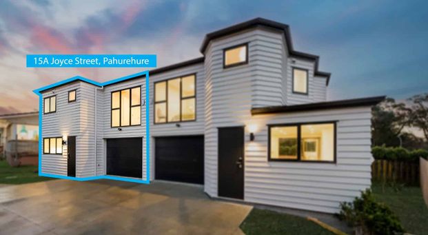 Spacious 3-Bedroom Townhouse with Private Garden - Photo 1