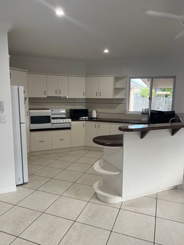 Pelican Waters - Photo 3