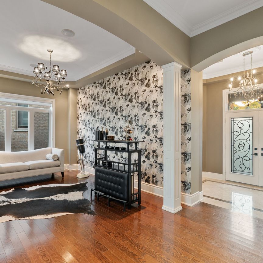 For Lease - 1220 Milna Drive, Oakville, Ontario - Photo 1