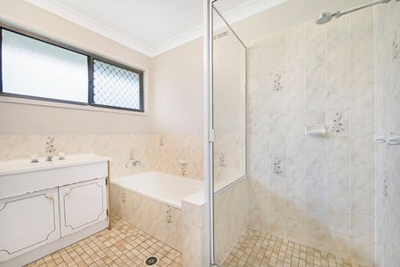 26 Mayfair Drive,BROWNS PLAINS - Photo 2