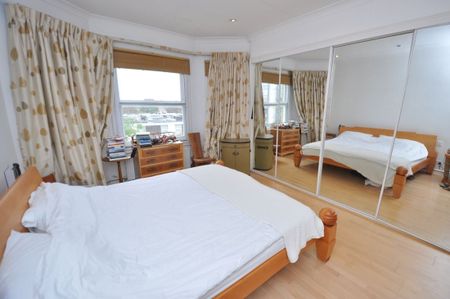 3 Bed Flat, Fellows Road, NW3 - Photo 2