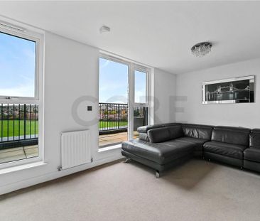 2 bedroom penthouse to rent - Photo 2
