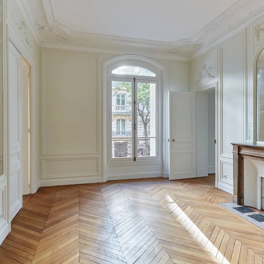 Location appartement, Paris 16ème (75016), 7 pièces, 254 m², ref 84395227 - Photo 1