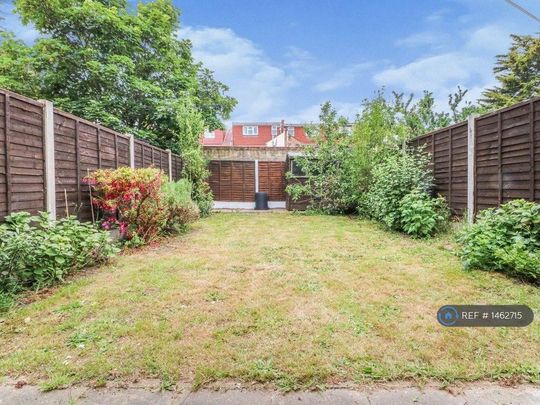 5 bedroom terraced house to rent - Photo 1