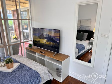 Sunshine West - Photo 5