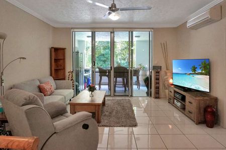 CENTRAL 3 BEDROOM APARTMENT - NON FURNISHED - Photo 2