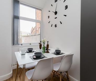 1 bedroom in a house share to rent - Photo 5