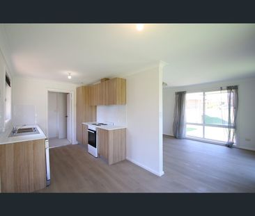 30 James Sheahan Drive, Orange, NSW 2800 - Photo 6
