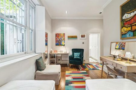 3 bedroom flat to rent - Photo 4