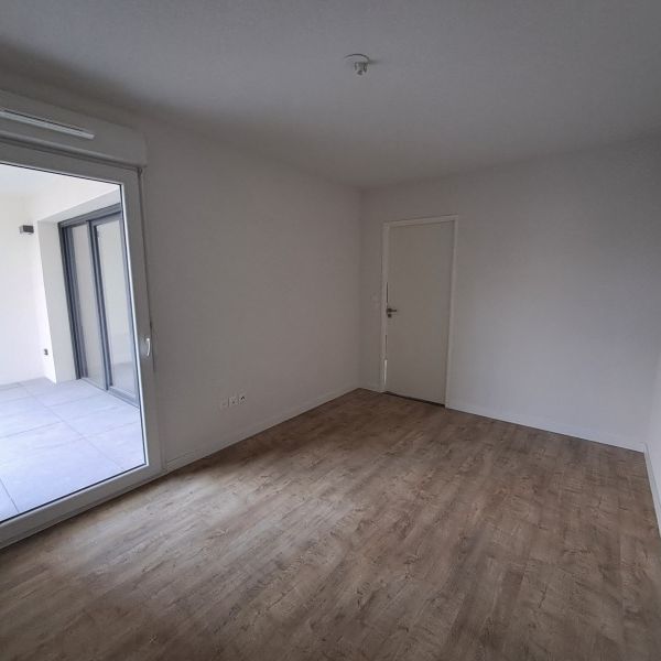 Location Appartement 2 pièces 42m² PERPIGNAN 66000 - Photo 1