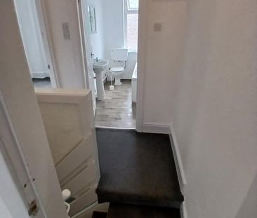 2 Bed Terraced House, Windsor Road, M9 - Photo 5