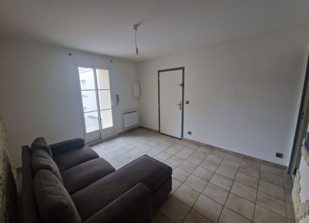 Appartement à louer 2 pièces • 33,40 m2 Brie-Comte-Robert - Photo 4