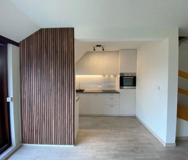 Centraal gelegen instapklaar duplex appartement met garage en terras! - Foto 4