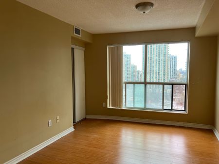 For Lease - 7 Lorraine Dr. Drive Unit# 1616, Toronto, Ontario - Photo 4