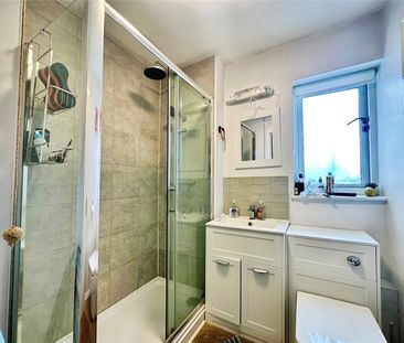 2 bedroom bungalow to rent Barn Stables, De Montfort Road, Lewes, BN7 - Photo 4