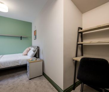 1 bedroom in a house share to rent - Photo 5