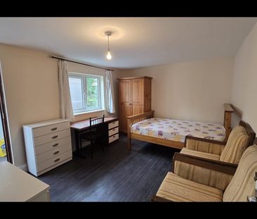 Studio Flat, Dunsmere Road, N16 - Photo 1