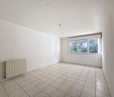 Apartment - Photo 3