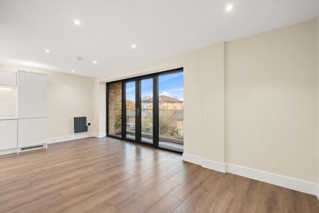 2 bedroom flat to rent - Photo 4