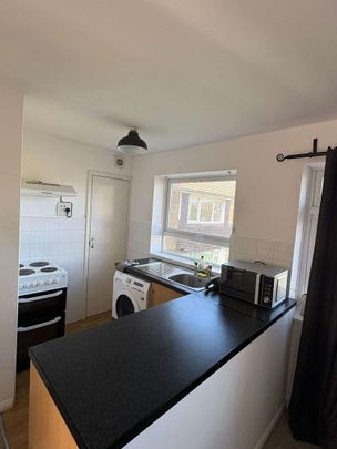 2 bedroom maisonette to rent - Photo 1