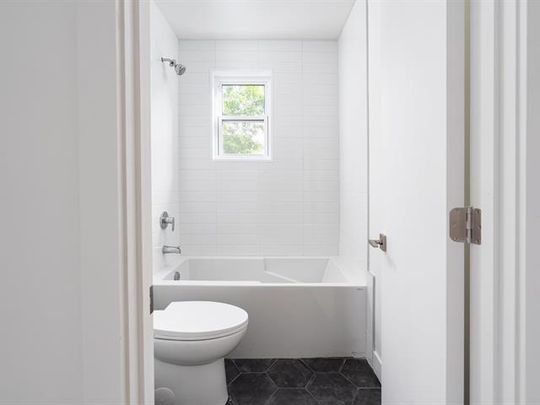 651 Rue St Germain - Photo 1