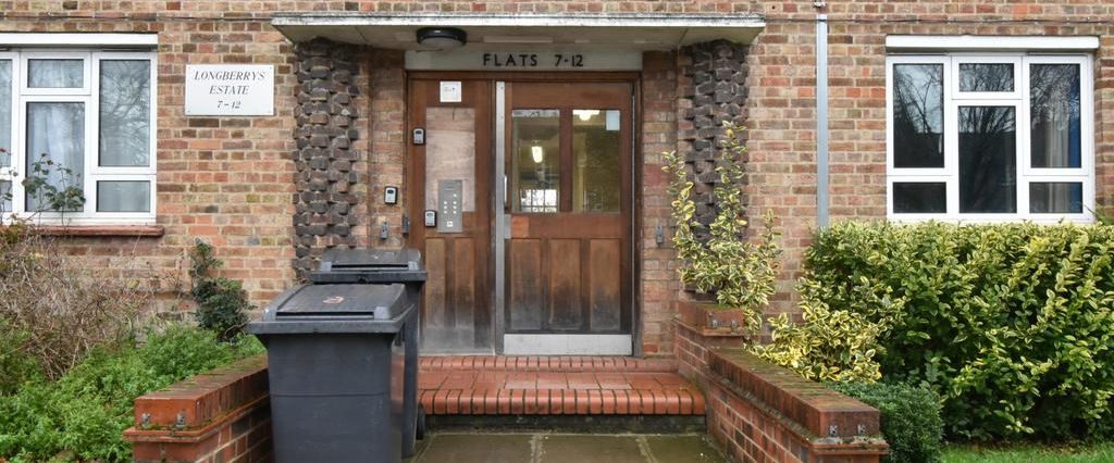 2 bedroom flat to rent - Photo 1